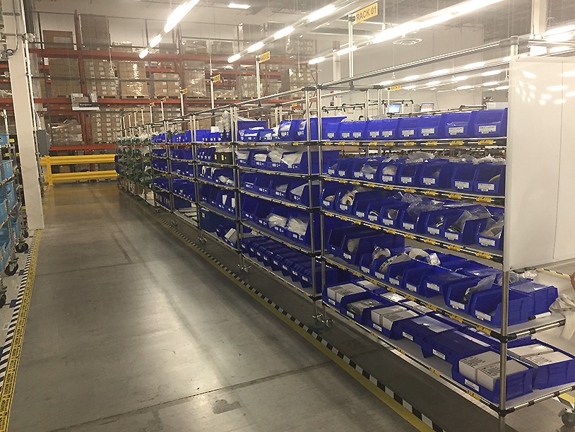 Racks with bins in 5S warehouse