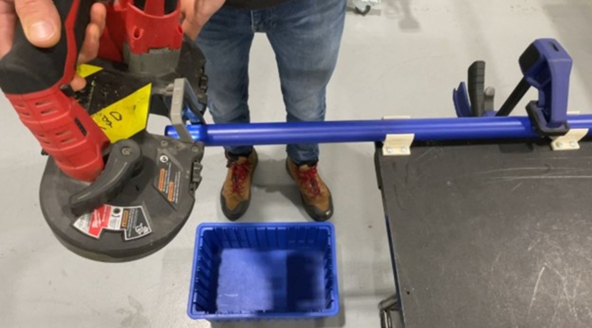 THE BEST TOOLS FOR CUTTING FLEXPIPE TUBES (AND WHICH ONE TO BUY)