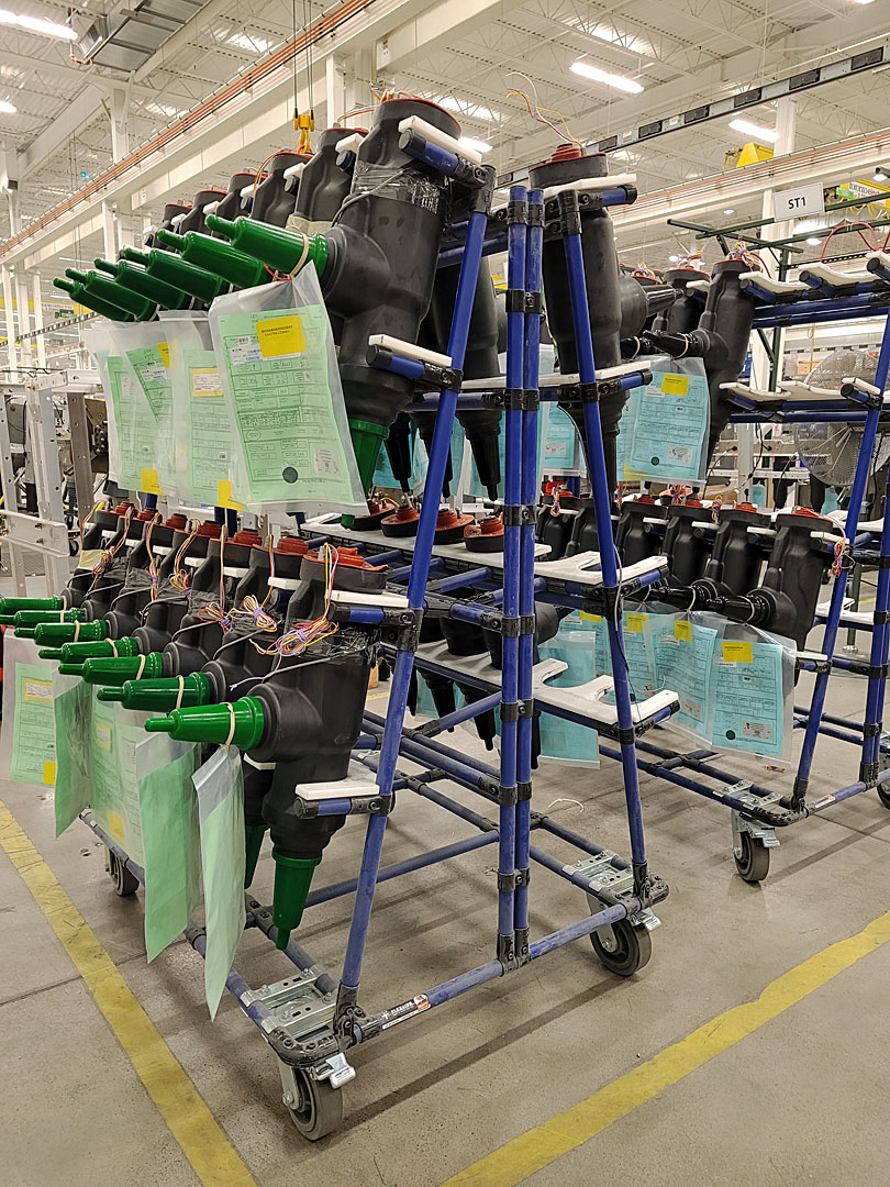 Each of the Flexpipe carts can store up to 24 modules.