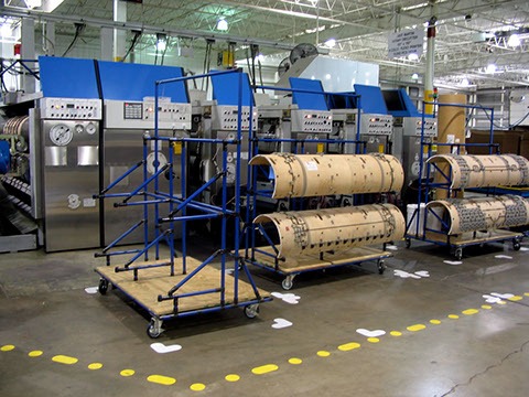 Custom tube and joint racks effectively support corrugated packaging matrices with unusual shapes