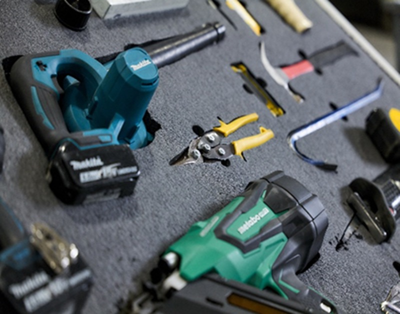 A perfectly organized shadow board setup for efficient assembly at Flexpipe. A clear example of 5S and lean visual management in action.