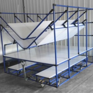 Cart from a towing system for large pieces