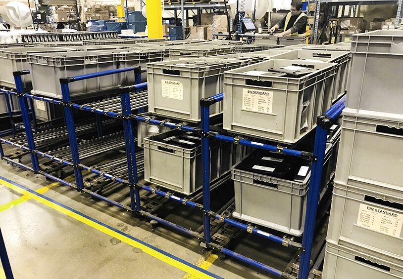 Optimiza la producción de baterías con estas 8 estructuras modulares de manejo de materiales